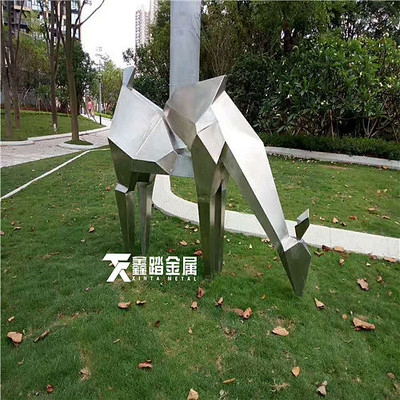 304不銹鋼鹿雕塑 不銹鋼鏤空梅花鹿雕塑 園林景觀雕塑